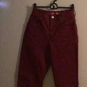 Gloria Vanderbilt burgundy jeans.